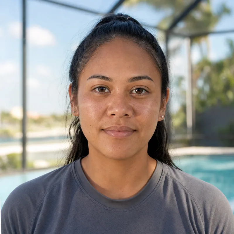 Kayla Bautista, Crew lead, screens
